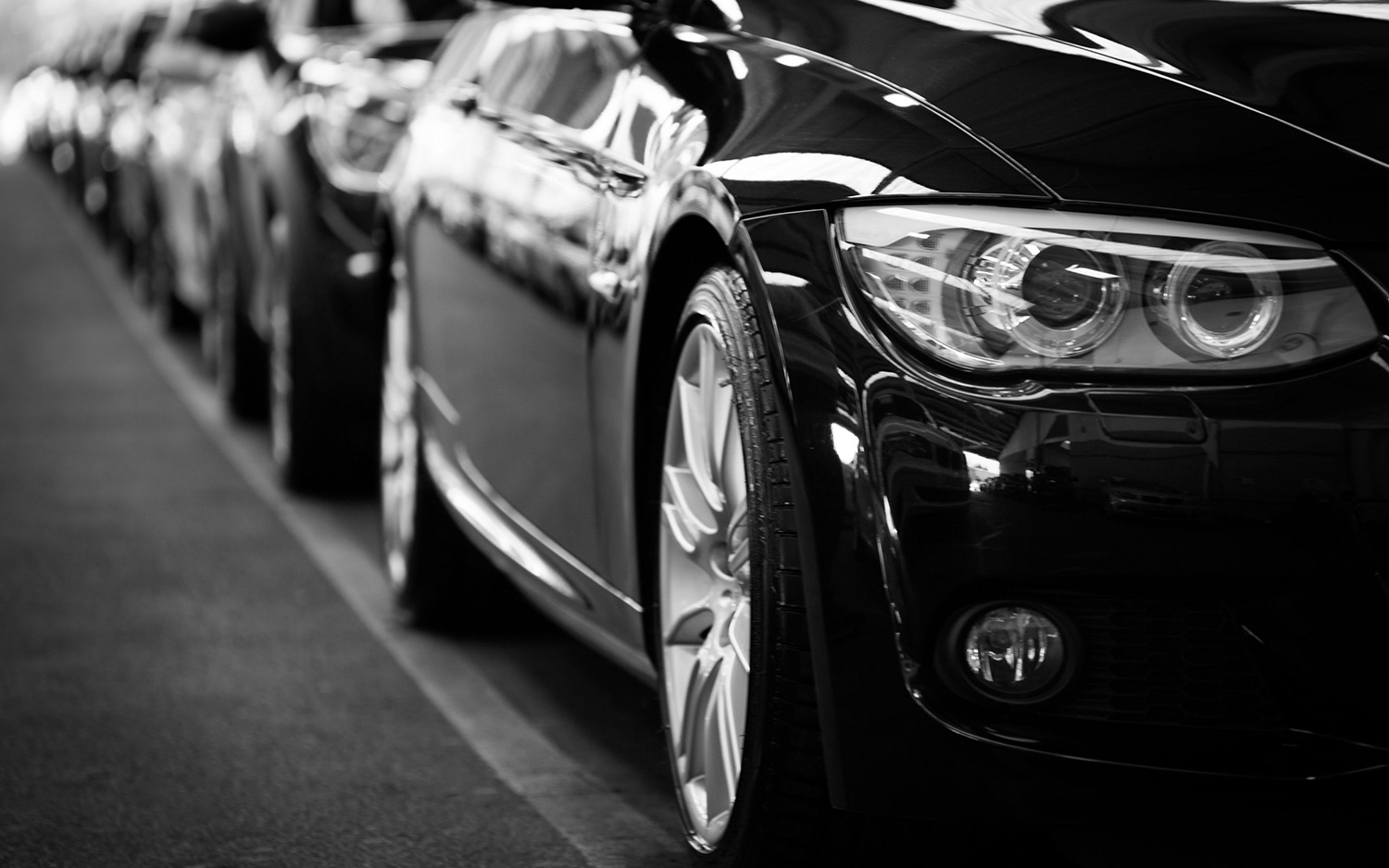 automobiles-automotives-black-and-white-black-and-white-70912